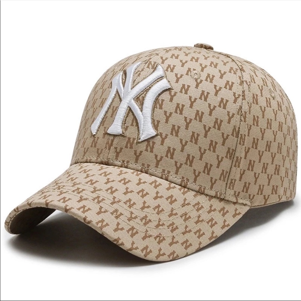 NY yankee hat